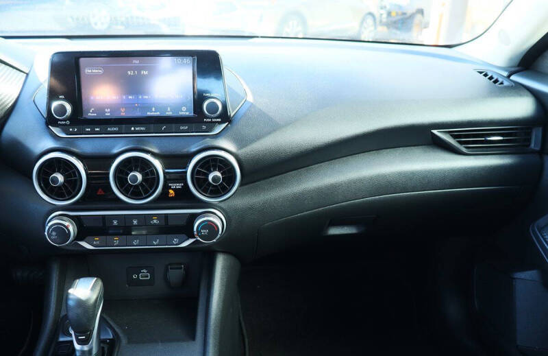 2022 Nissan Sentra S