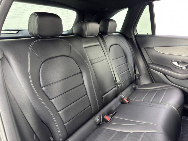 2022 Mercedes-Benz GLC GLC 300 4MATIC