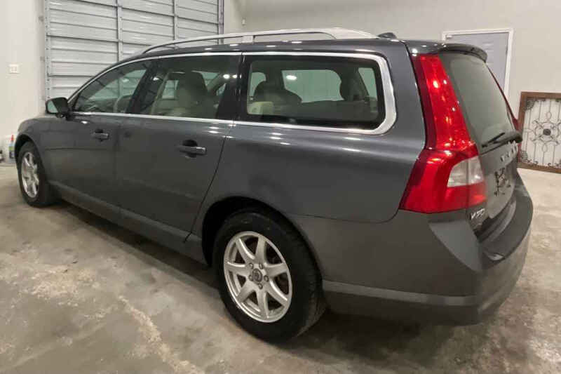 2008 Volvo V70 3.2