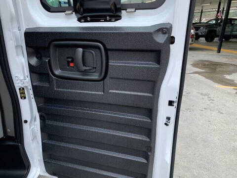 2025 Chevrolet Express 2500