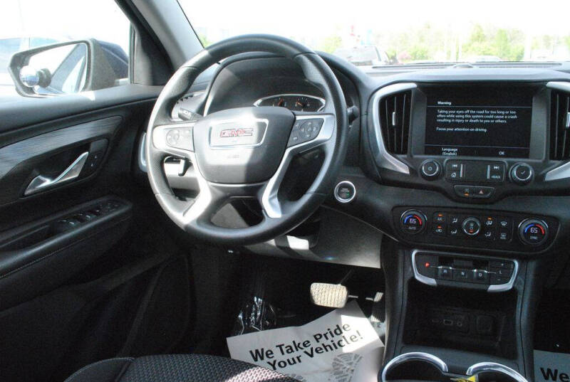 2022 GMC Terrain SLE