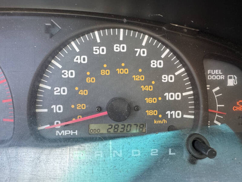 2000 Toyota 4Runner SR5