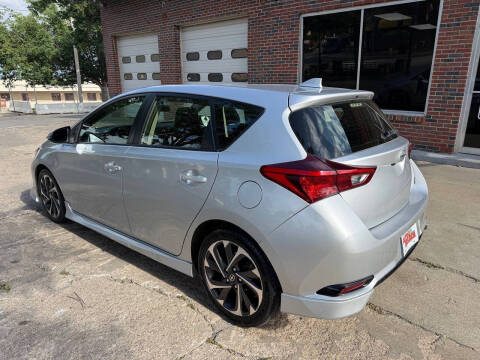 2016 Scion iM