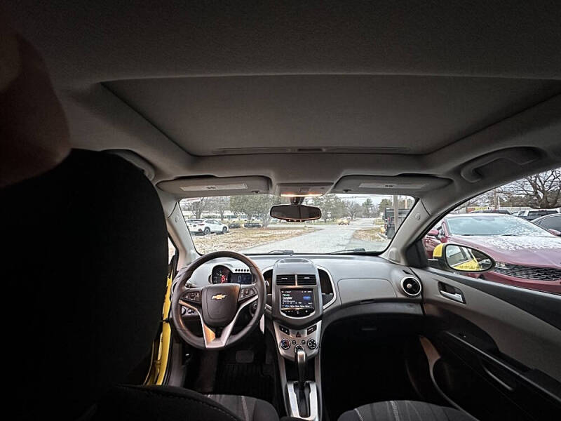 2016 Chevrolet Sonic LT Auto