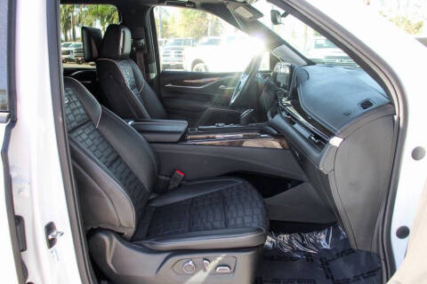 2023 Cadillac Escalade Sport Platinum