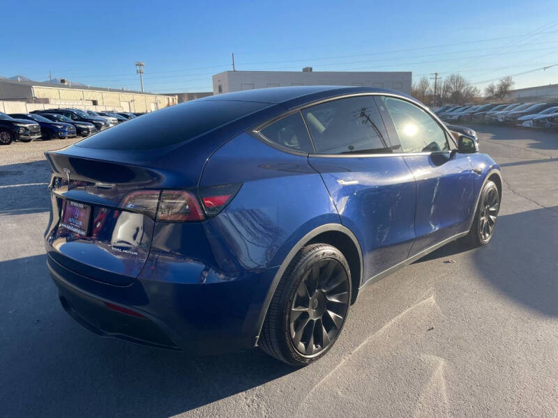 2023 Tesla Model Y Long Range