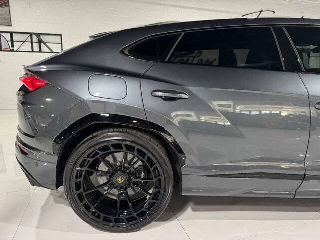 2019 Lamborghini Urus