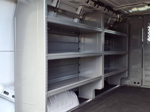 2024 Chevrolet Express 2500