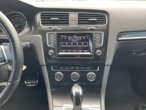 2015 Volkswagen Golf GTI S