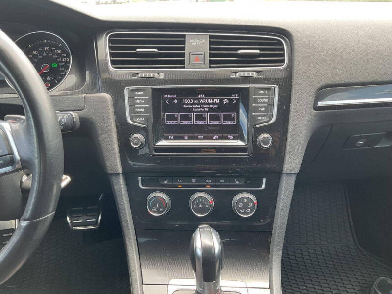 2015 Volkswagen Golf GTI S