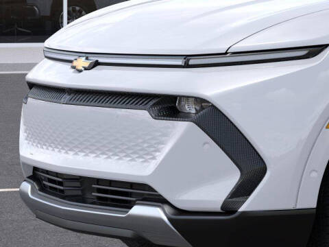 2025 Chevrolet Equinox EV LT 2