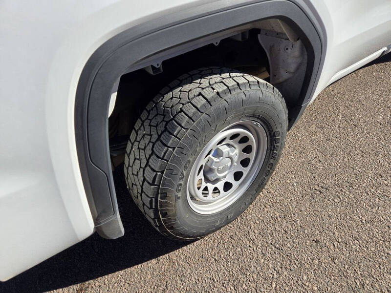 2023 GMC Sierra 1500 Pro