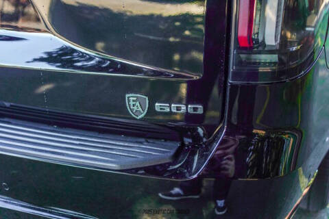 2023 Cadillac Escalade ESV Sport Platinum