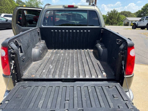 2004 Ford Explorer Sport Trac