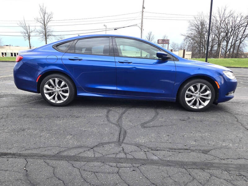 2015 Chrysler 200 S