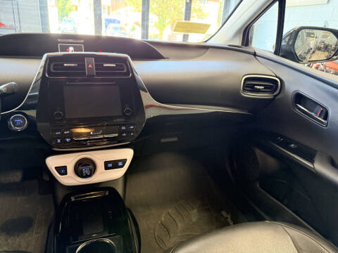 2018 Toyota Prius Three