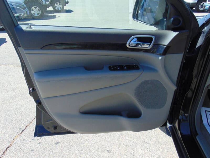 2012 Jeep Grand Cherokee Laredo