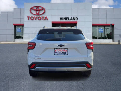 2024 Chevrolet Trax LT