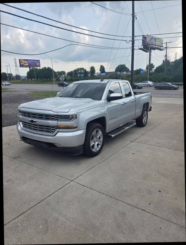 2018 Chevrolet Silverado 1500 Custom
