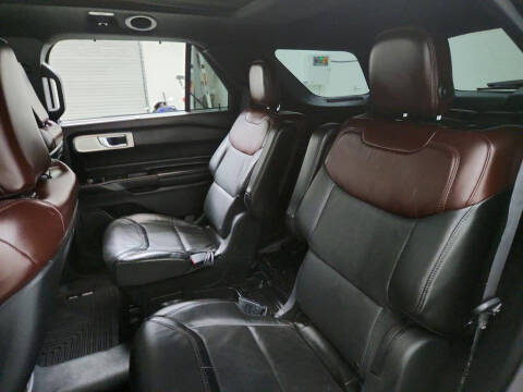 2020 Ford Explorer Platinum