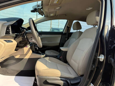 2020 Hyundai Elantra