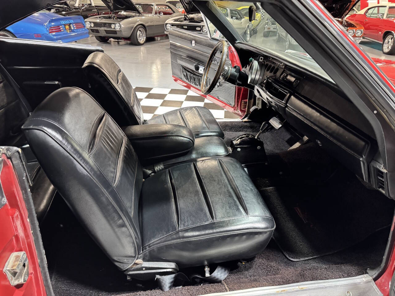 1968 Dodge Charger 5