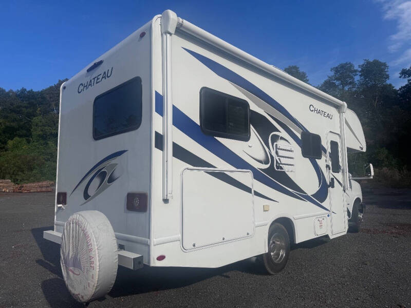2022 Thor Motor Coach Chateau