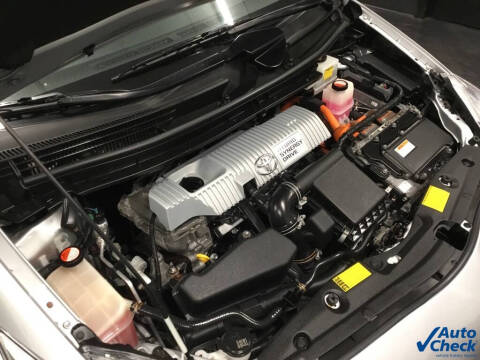 2015 Toyota Prius Three