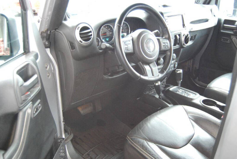 2013 Jeep Wrangler Unlimited Sahara