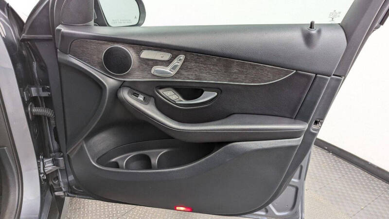 2022 Mercedes-Benz GLC GLC 300 4MATIC