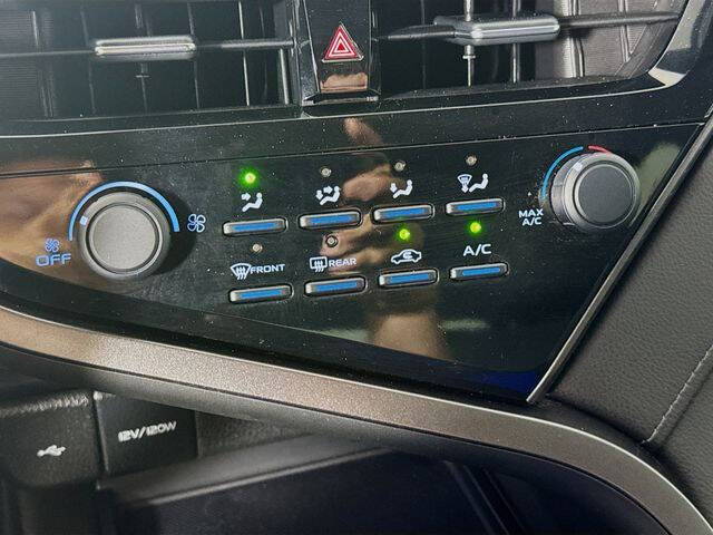 2021 Toyota Camry LE