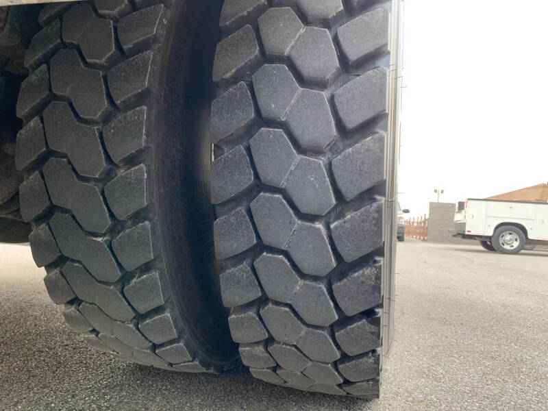 2016 Freightliner M2 106