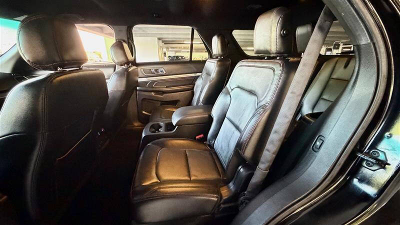 2017 Ford Explorer Sport