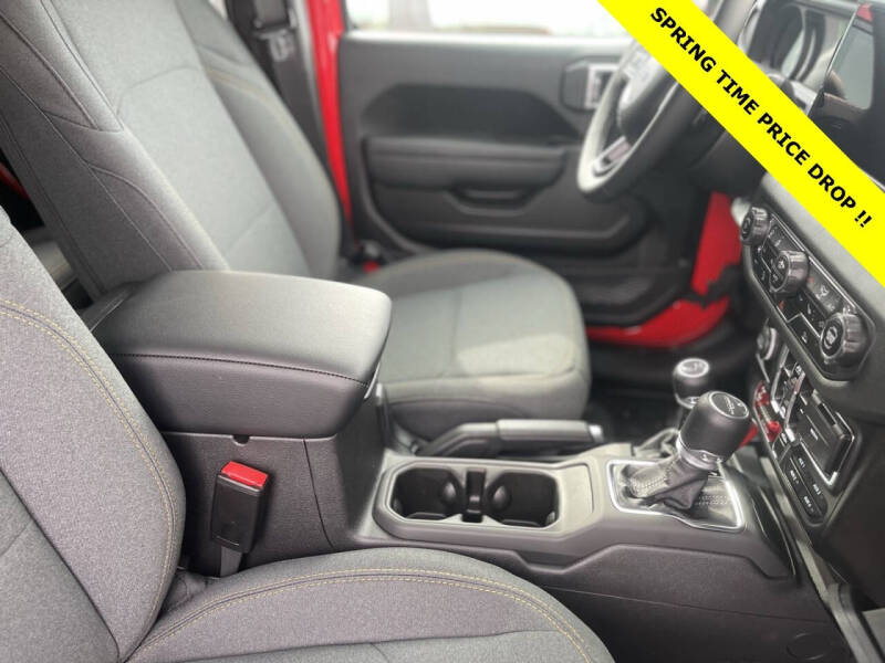 2025 Jeep Gladiator Willys