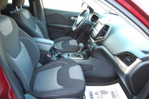 2014 Jeep Cherokee Sport