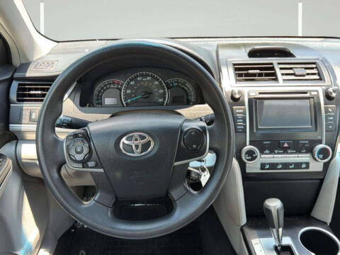 2013 Toyota Camry LE