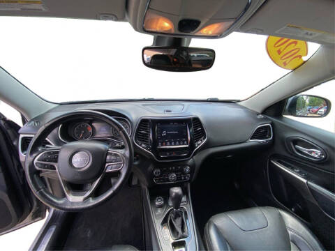 2020 Jeep Cherokee
