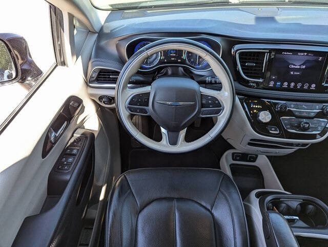 2020 Chrysler Pacifica for sale at Axio Auto Boise in Boise, ID