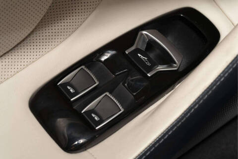 2023 McLaren GT