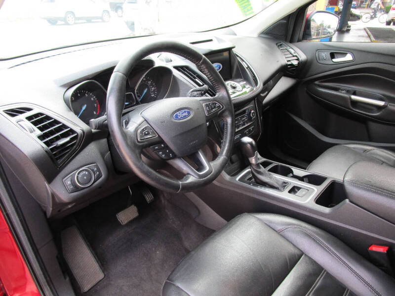 2017 Ford Escape Titanium