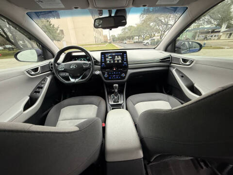 2020 Hyundai Ioniq Hybrid SE