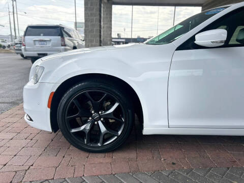 2021 Chrysler 300 S V6