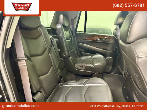 2017 Cadillac Escalade Luxury