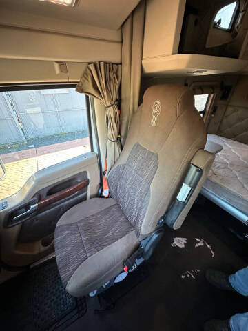 2020 Kenworth T680