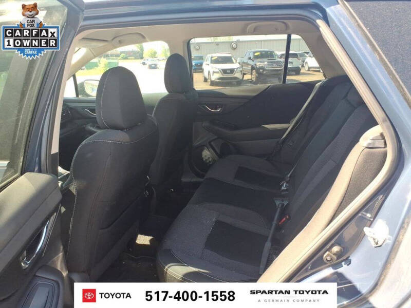 2024 Subaru Outback Premium