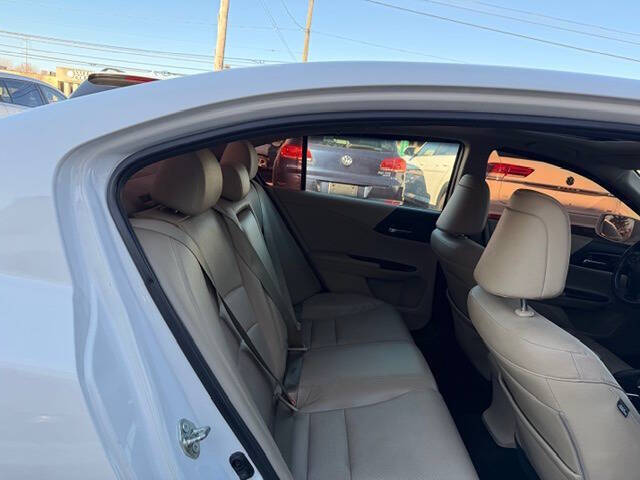 2016 Honda Accord EX-L V6 w/Navi w/Honda Sensing