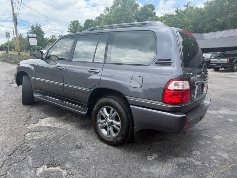 2003 Lexus LX 470