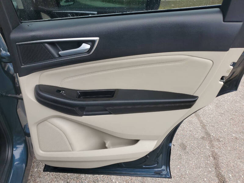 2016 Ford Edge Titanium