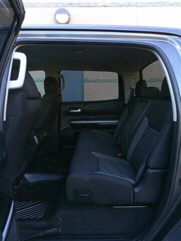 2018 Toyota Tundra SR5