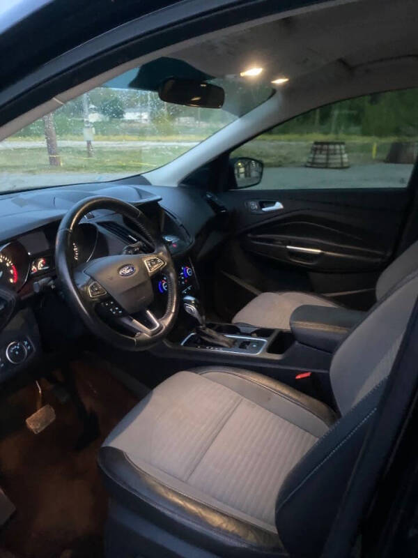 2019 Ford Escape SE